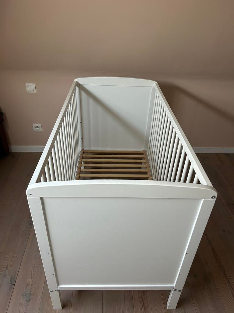 Lit pour bébé, Enlèvement, Utilisé