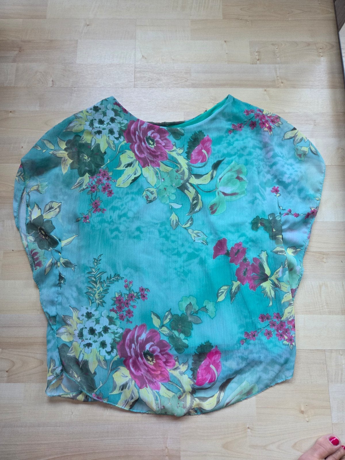 leuke blouse bloemenmtief large, Kleding | Dames, T-shirts, Made in Italy, Maat 42/44 (L), Nieuw, Ophalen of Verzenden