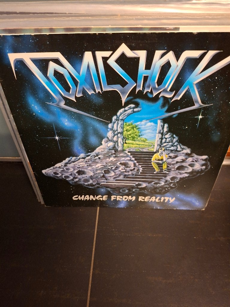 lp - toxic shock - change from reality - bak 5, Thrash metal, Enlèvement ou Envoi, Utilisé, Pochette photo