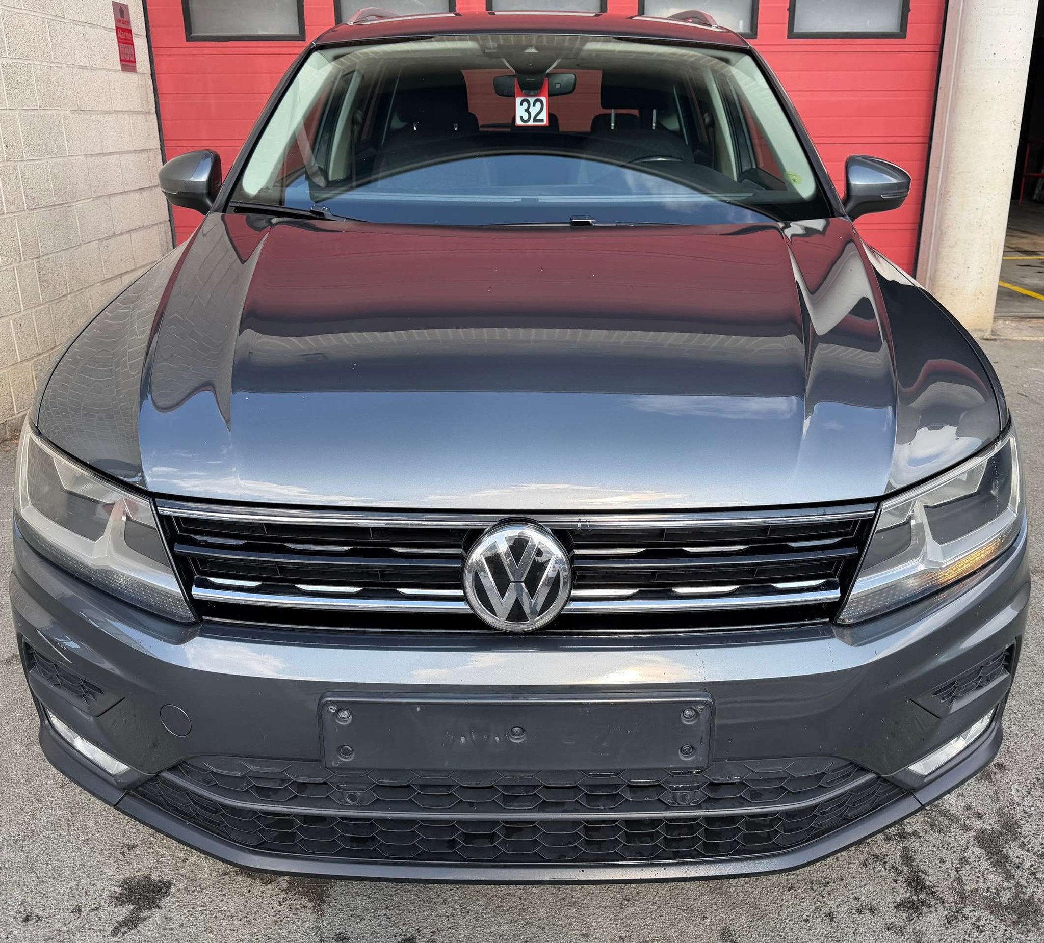 Volkswagen Tiguan 1.4 TSI Comfortline BMT + NAVIGATION, 1395 cm³, Argent ou Gris, Achat, Entreprise