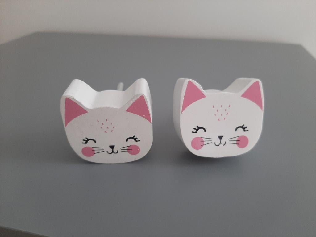 Schattige houten katten knopjes – kinderkamer set, Kinderen en Baby's, Kinderkamer | Inrichting en Decoratie, Ophalen of Verzenden
