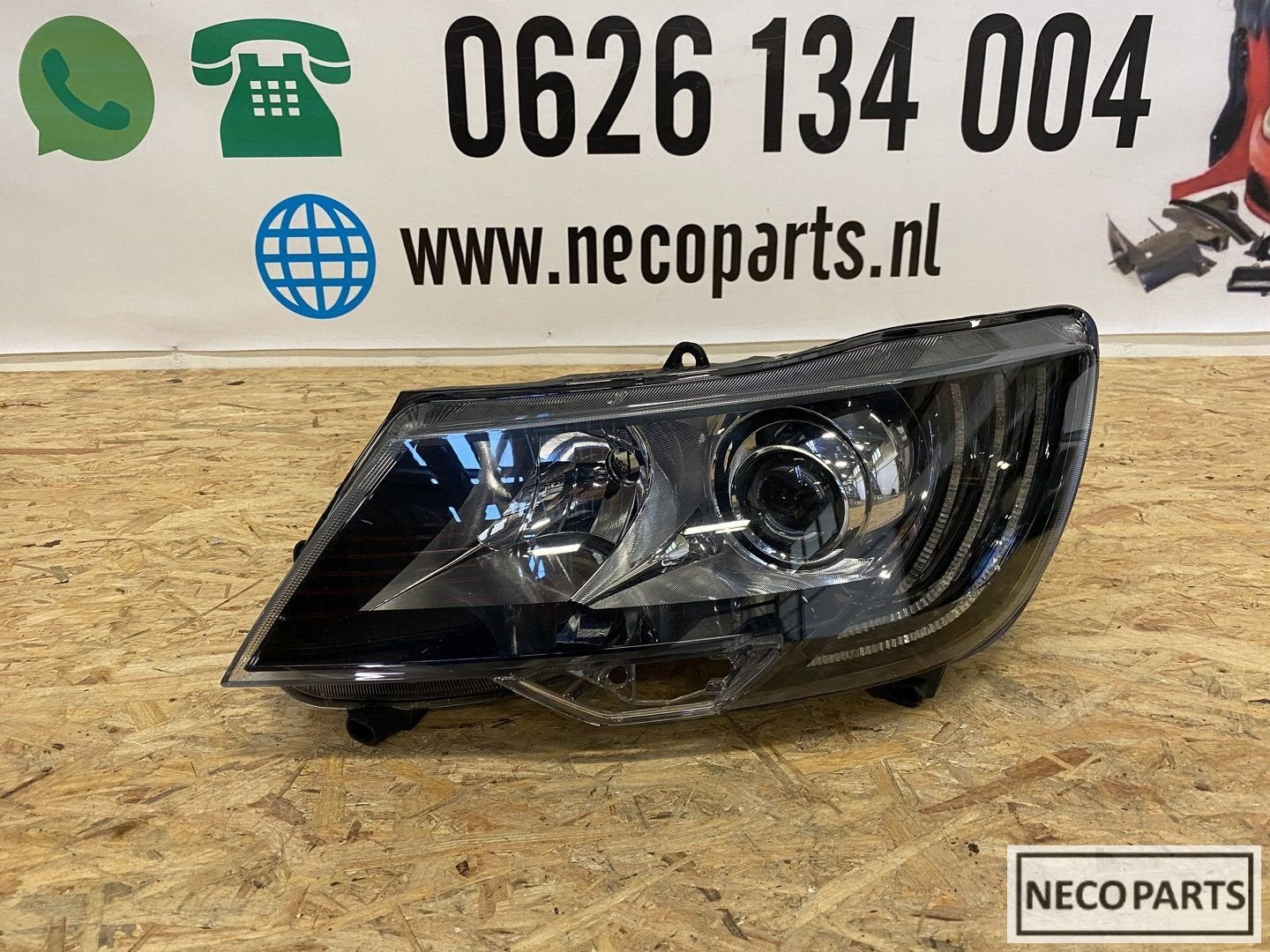 SKODA SUPERB 3T 3T1 XENON LED KOPLAMP LINKS 3T1941017H, Autos : Pièces & Accessoires, -, -, -
