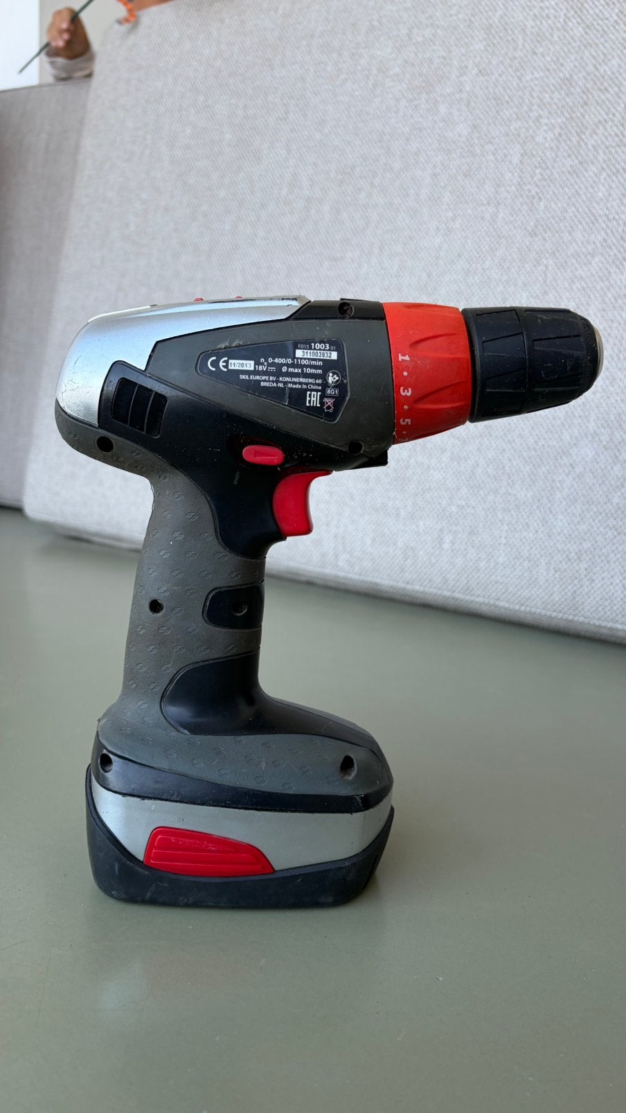 Perceuse sans fil Skil 18 V avec batterie, chargeur et étui, Bricolage & Construction, Enlèvement, Comme neuf, Perceuse