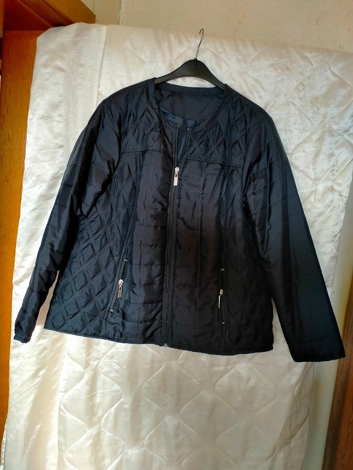 Korte,blauwe anorak,zonder kraag,met rits,gewatteerd,maat:L, Enlèvement ou Envoi, Bleu, Nathalie Andersen, Taille 42/44 (L)