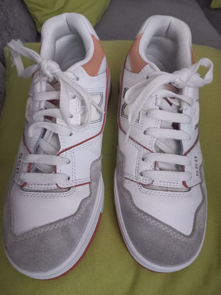 New Balance 550 sneakers 38, Sport en Fitness, Ophalen of Verzenden, Gebruikt, Overige typen