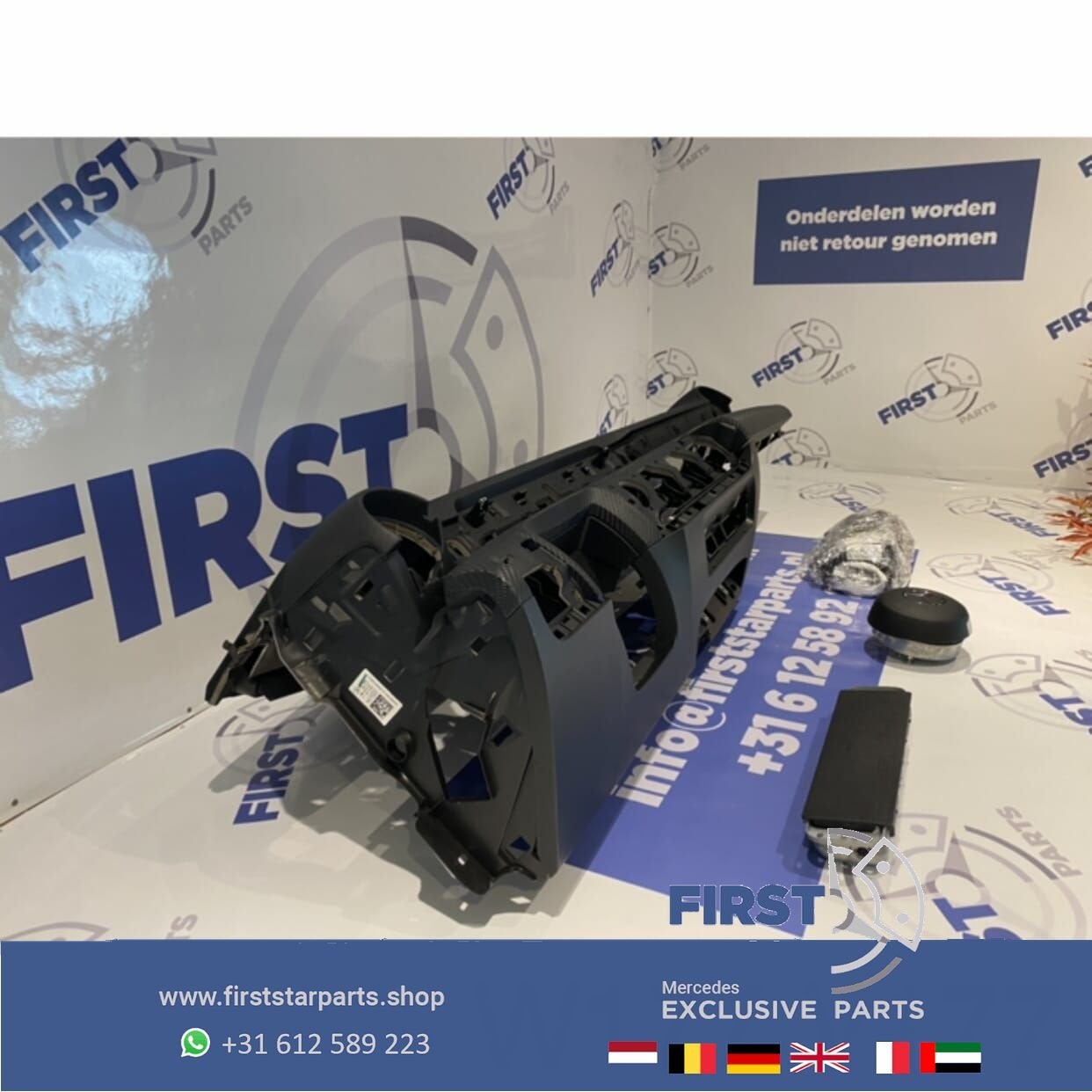 W177 DASHBOARD + AIRBAG SET ZWART Mercedes A KLASSE 2018-202, Utilisé, -, -, Enlèvement ou Envoi