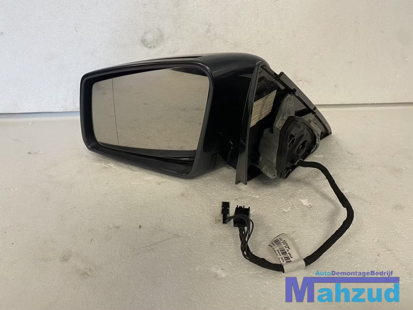 MERCEDES E KLASSE W212 Links donker grijs spiegel elektrisch, Auto-onderdelen, Gebruikt, Mercedes-Benz AG, Mercedes-Benz, Mercedesstrasse 120
70372  Stuttgart, DE