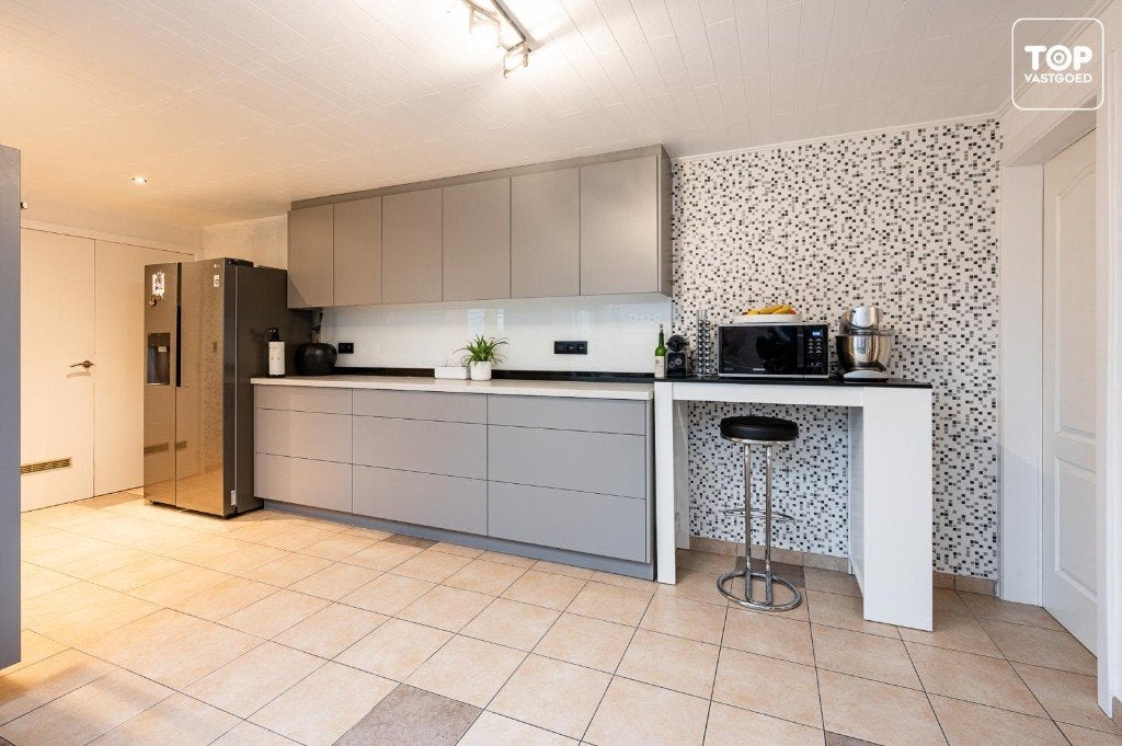 Keuken met toestellen (2020), Huis en Inrichting, Ophalen, Gebruikt, Dubbelwandige keuken, Grijs