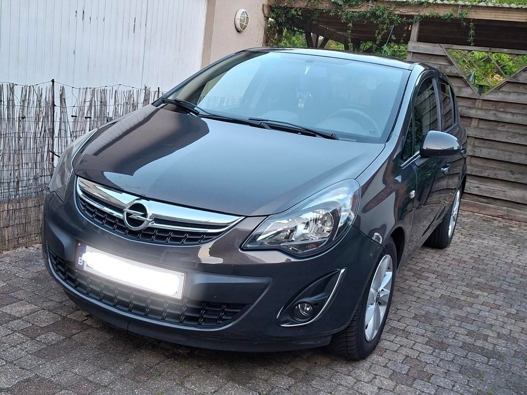 Opel Carsa 1.4 benzine, bouwjaar 2014, 41500km, Auto's, Opel, Particulier, Ophalen