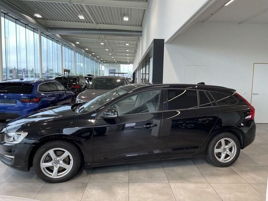Volvo V60 Navi - Bluetooth - Airco, Autos, Volvo, Argent ou Gris, Achat, Euro 6, Boîte manuelle