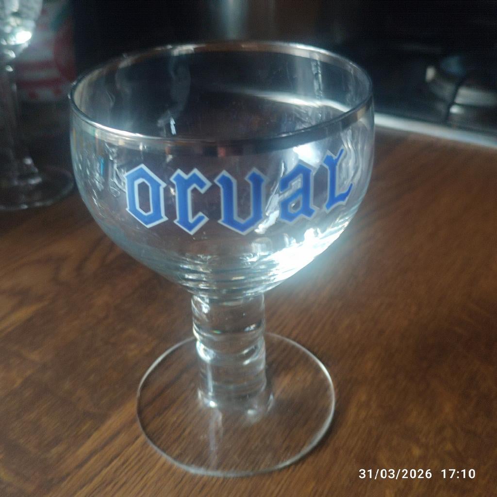 Ancien Verre ORVAL Émaillé ., Enlèvement ou Envoi, Utilisé, Verre ou Verres, Autres marques