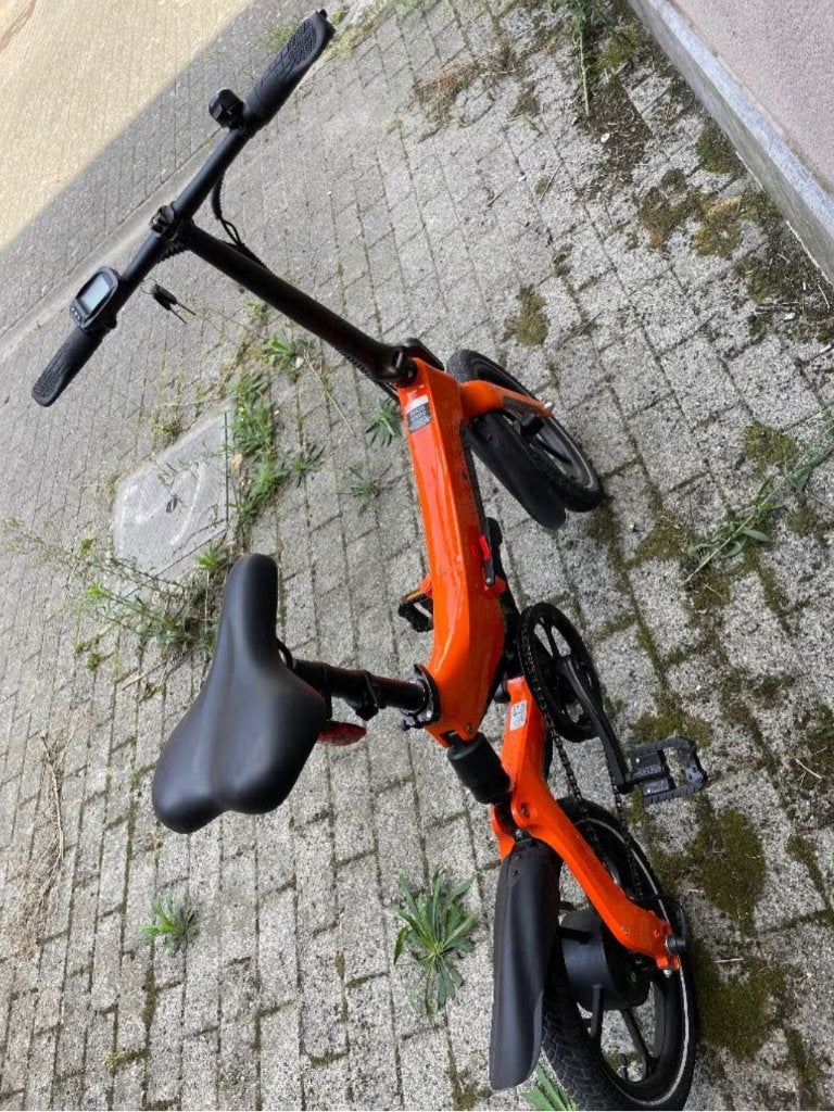Elektrische fiets, Fietsen en Brommers, Elektrische fietsen, Ophalen, Nieuw, Minder dan 30 km per accu