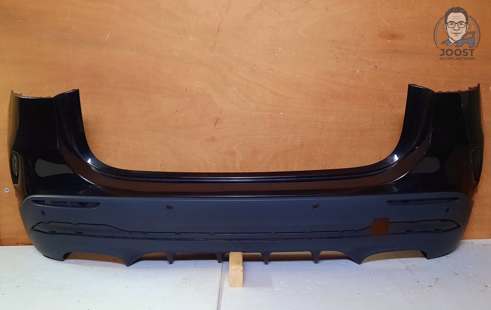Achterbumper org. Mercedes GLA H247 AMG v.a '19 A2478854304, Gebruikt, -Mercedes-Benz AG, Ophalen of Verzenden, -Mercedesstrasse 120, 70372 Stuttgart, Duitsland