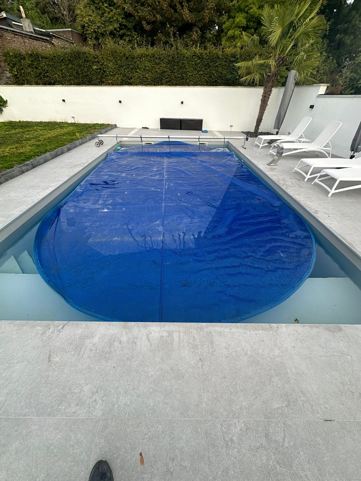Bâche à bulles, avec enrouleur pour Piscine, Enlèvement, Utilisé