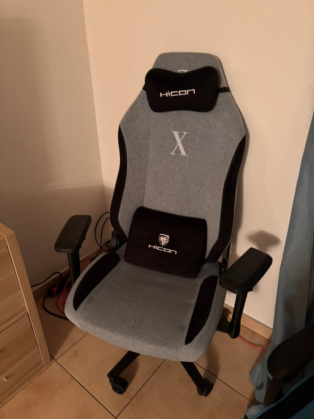 Bureaustoelen, Huis en Inrichting, Bureaustoelen, Ophalen, Blauw, Zo goed als nieuw, Gaming bureaustoel
