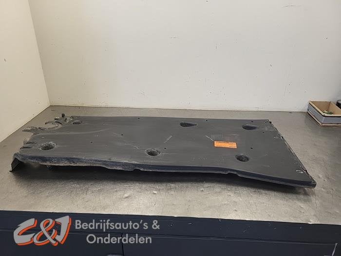 Beschermplaat bodem van een Ford Transit Connect, Gebruikt, -, -, Ophalen of Verzenden