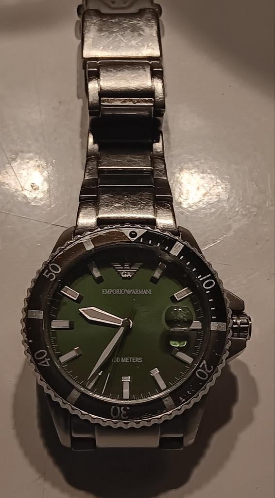 Montre Emporio Armani explore à énergie solaire., Enlèvement, Acier, Acier