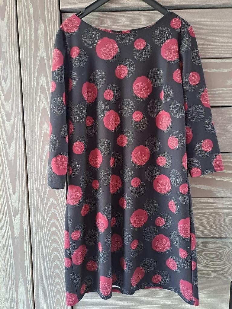 Robe Cassis, Taille 38/40 (M), Enlèvement ou Envoi, Cassis, Au-dessus du genou