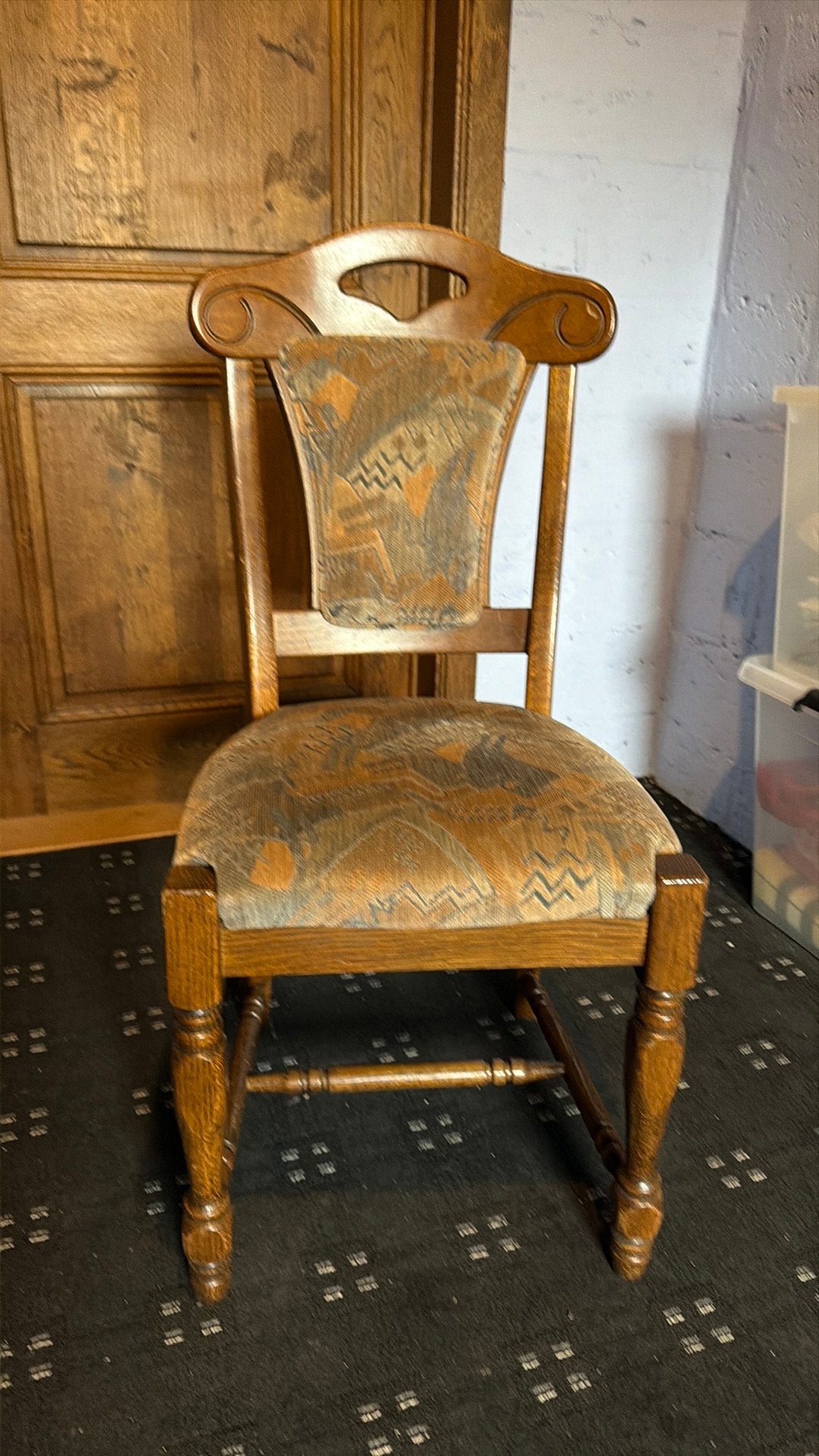 6 stoelen gratis af te halen, Ophalen
