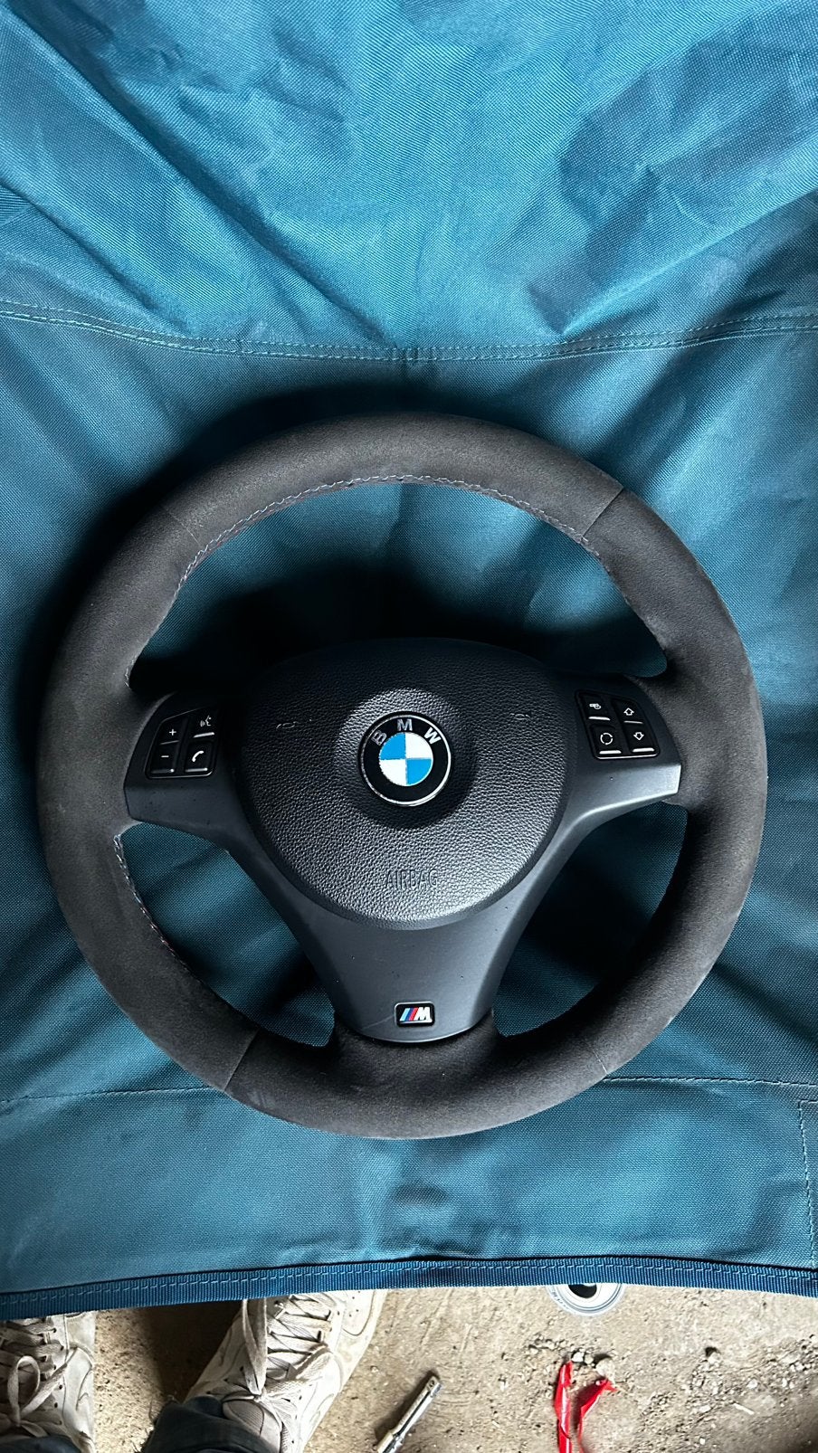 Volant en Alcantara pour BMW M Sport, Autos : Pièces & Accessoires, Enlèvement, Utilisé, BMW