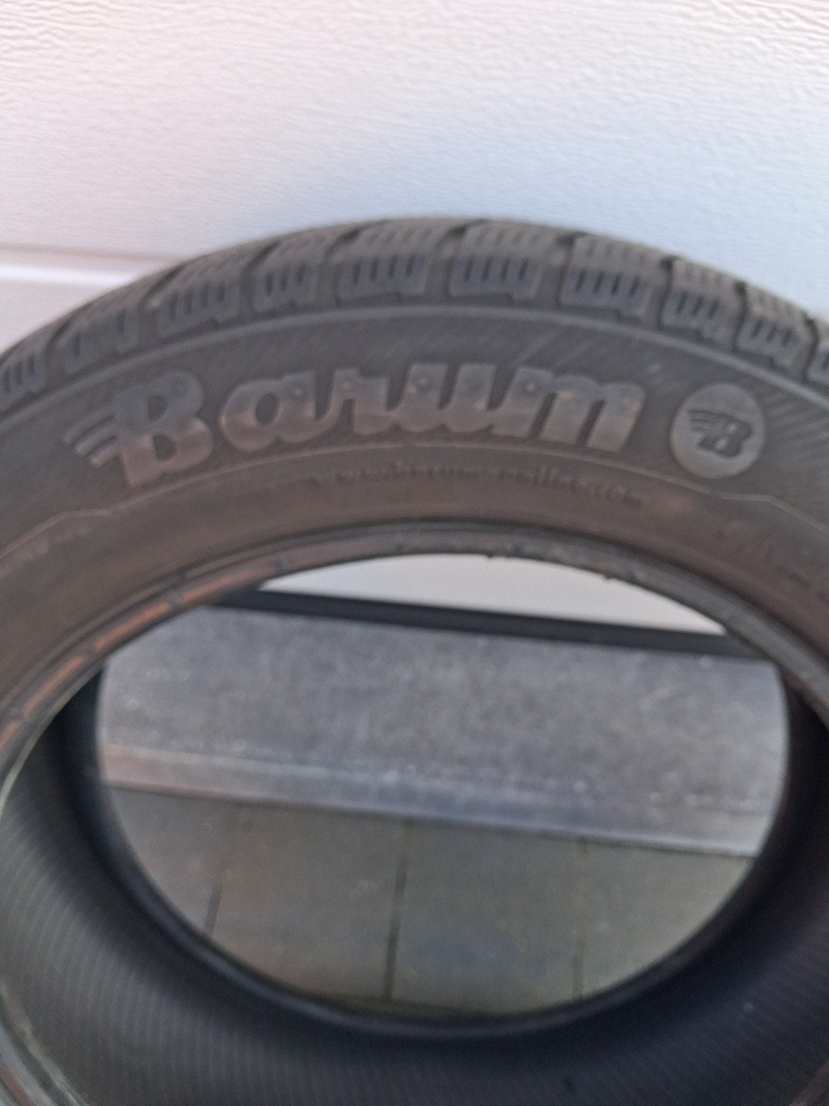 Banden te koop meerdere maten., Enlèvement