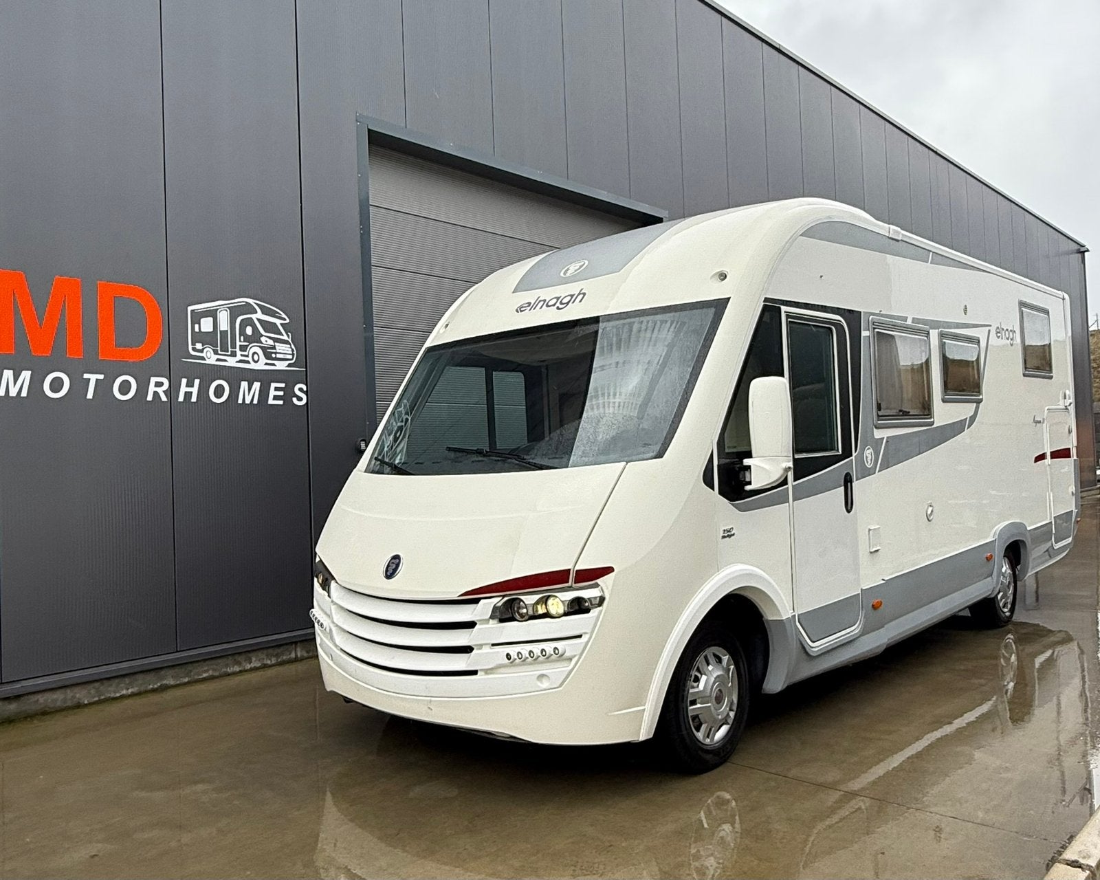 ‼️Elnagh Magnum 30‼️, Integraal, TV, Bedrijf, Handgeschakeld