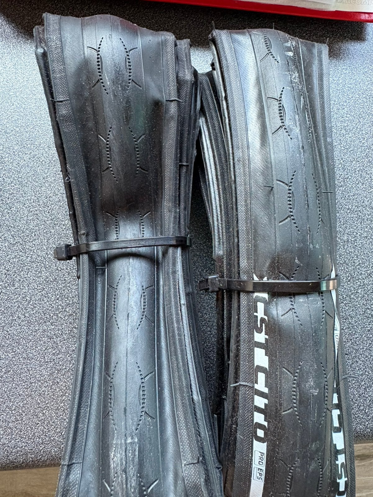 2 nieuwe racefiets banden, Vélos & Vélomoteurs, Vélos Pièces, Neuf, Caoutchouc, Pneu, Enlèvement ou Envoi