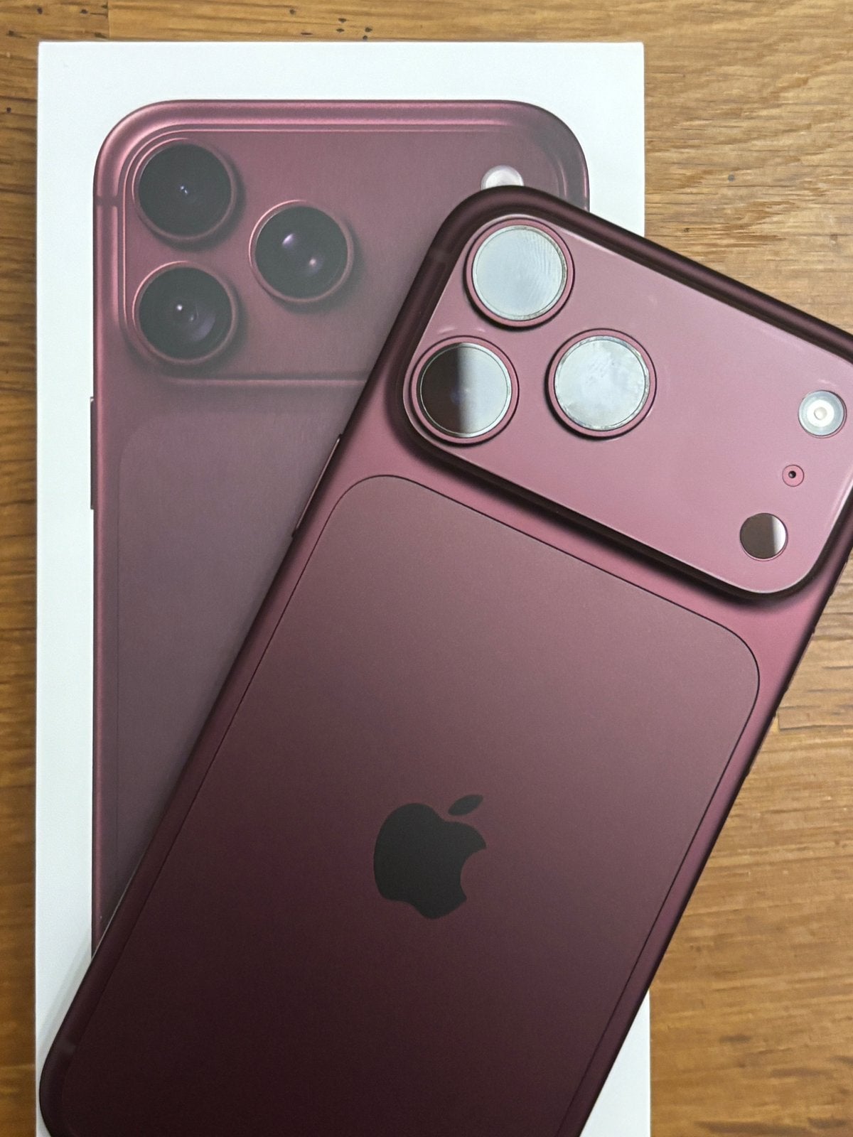 iPhone 18 Pro Max 256Gb Burgundy avec garantie 2a, Télécoms, 256 GB, Avec abonnement, Comme neuf, Enlèvement