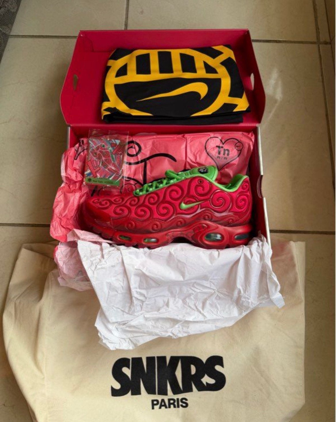 TN nike x one piece red, Enlèvement ou Envoi, Comme neuf