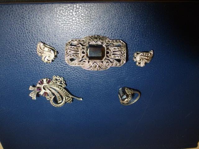 Anciens bijoux, Enlèvement, Argent, Autres types, Avec pierre précieuse