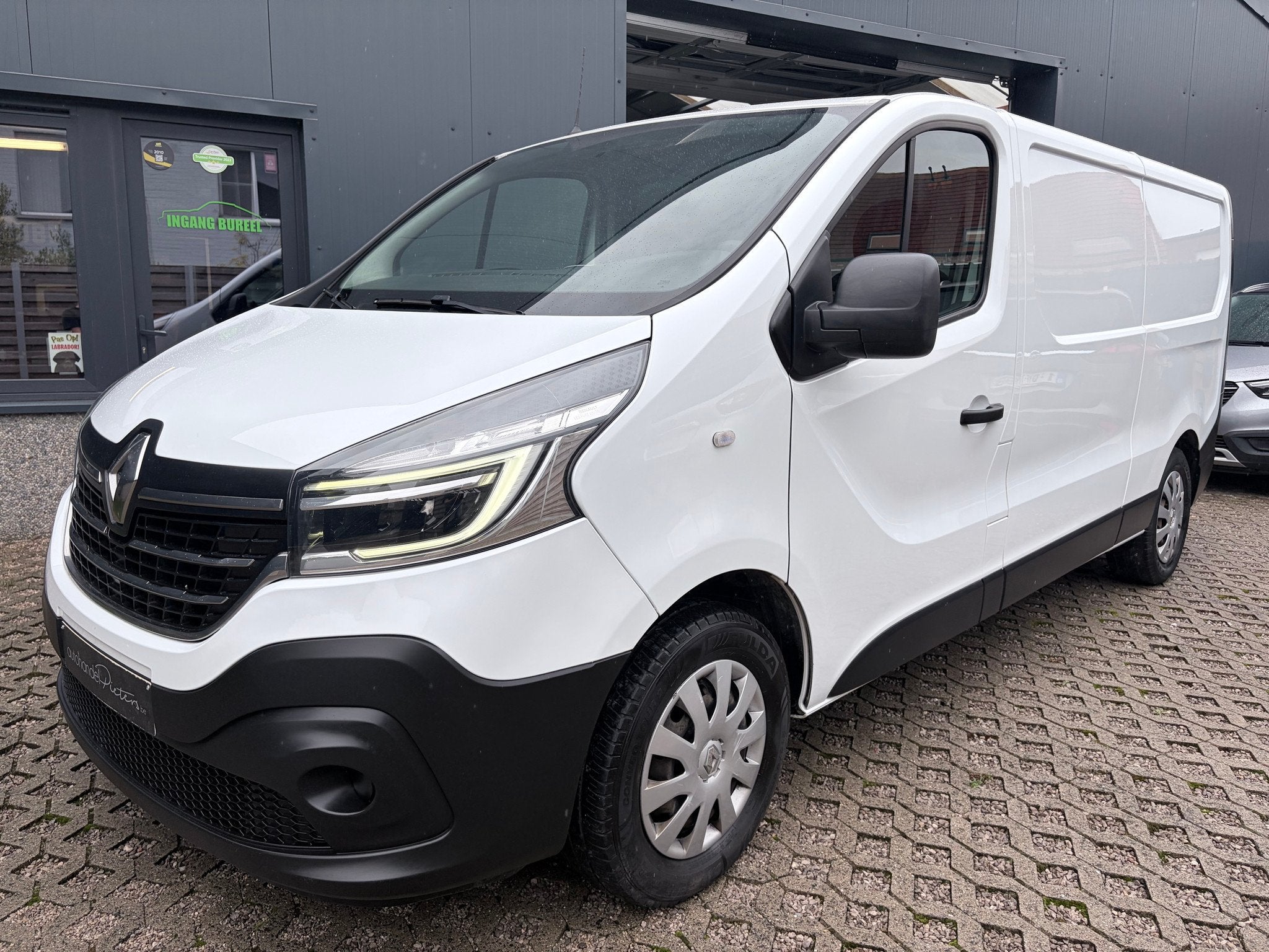 Renault Trafic L2H1, Auto's, Voorwielaandrijving, Gebruikt, 4 cilinders, Wit