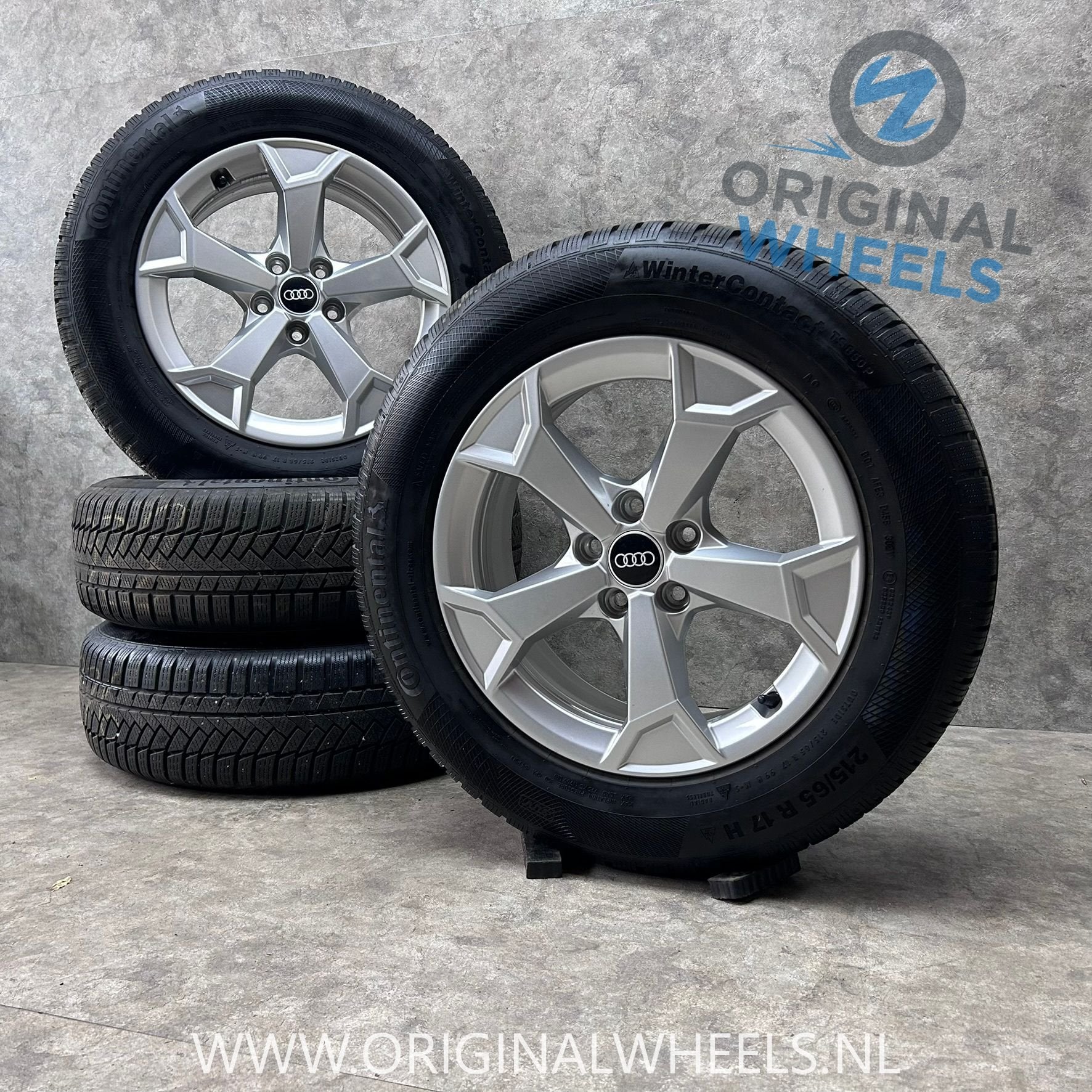 ✅ Diversen 17 inch originele velgen + winterbanden Audi Q3, Auto-onderdelen, -, -, Banden en Velgen, 17 inch