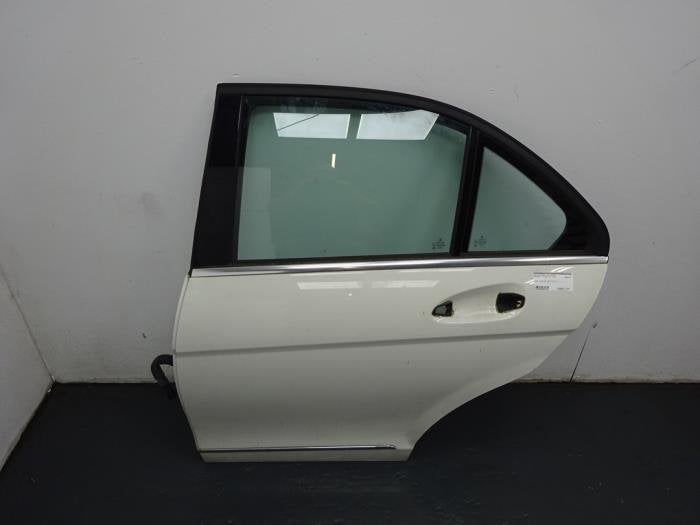 Portière 4portes arrière gauche d'un Mercedes C-Klasse (65, 3 mois de garantie, Utilisé, Porte, -