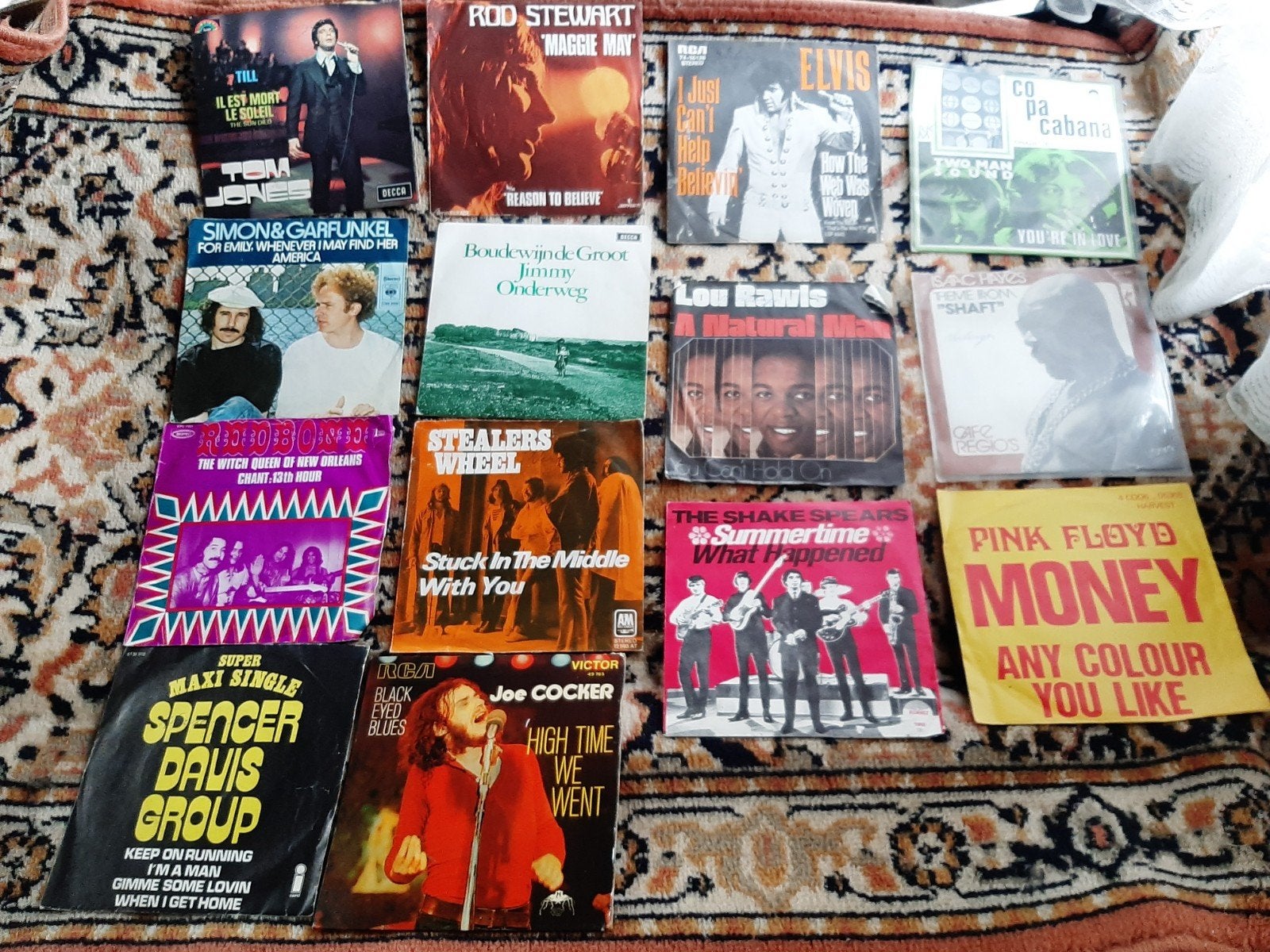 14 singles, Cd's en Dvd's, Ophalen of Verzenden
