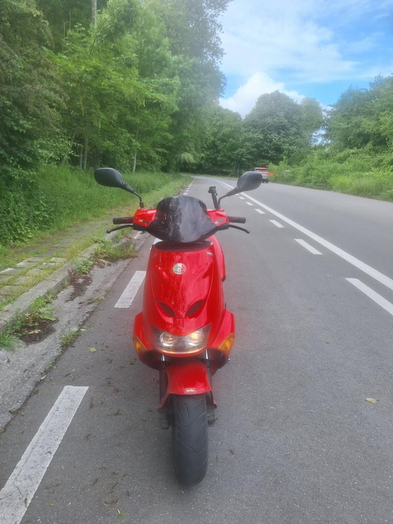 A vendre aprilia sr classe A bloc ovetto, Enlèvement, Comme neuf