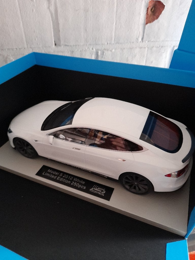 1/18 LS  TESLA S, Ophalen of Verzenden, Zo goed als nieuw, Auto
