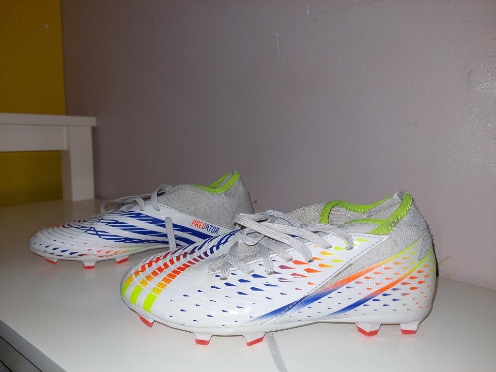Chaussures de football Predator taille 34, Enlèvement, Comme neuf, Chaussures