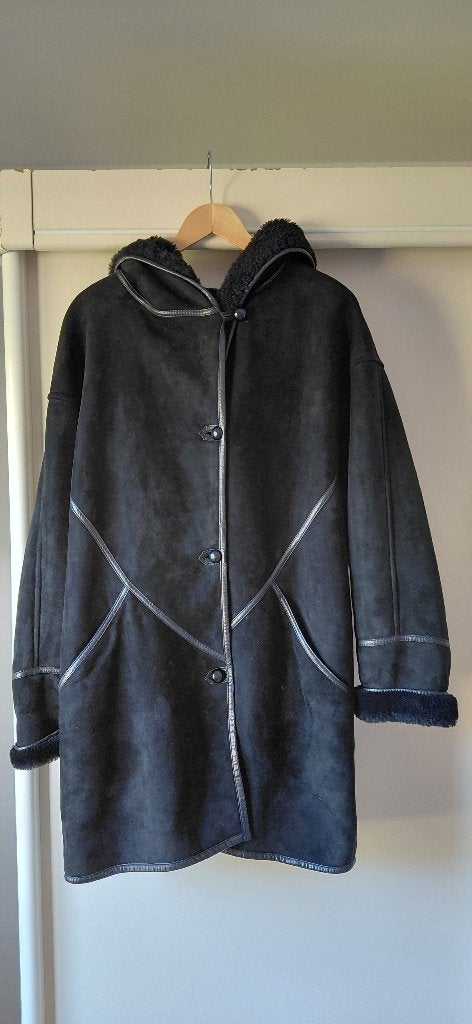 Echte mouton dames jas, Zwart, Maat 46/48 (XL) of groter, Zo goed als nieuw, Ophalen