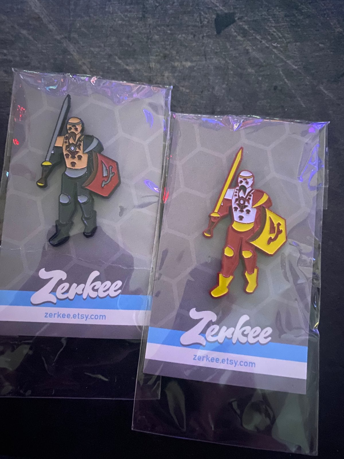 Runescape en DBZ enamel pind, Ophalen, Nieuw
