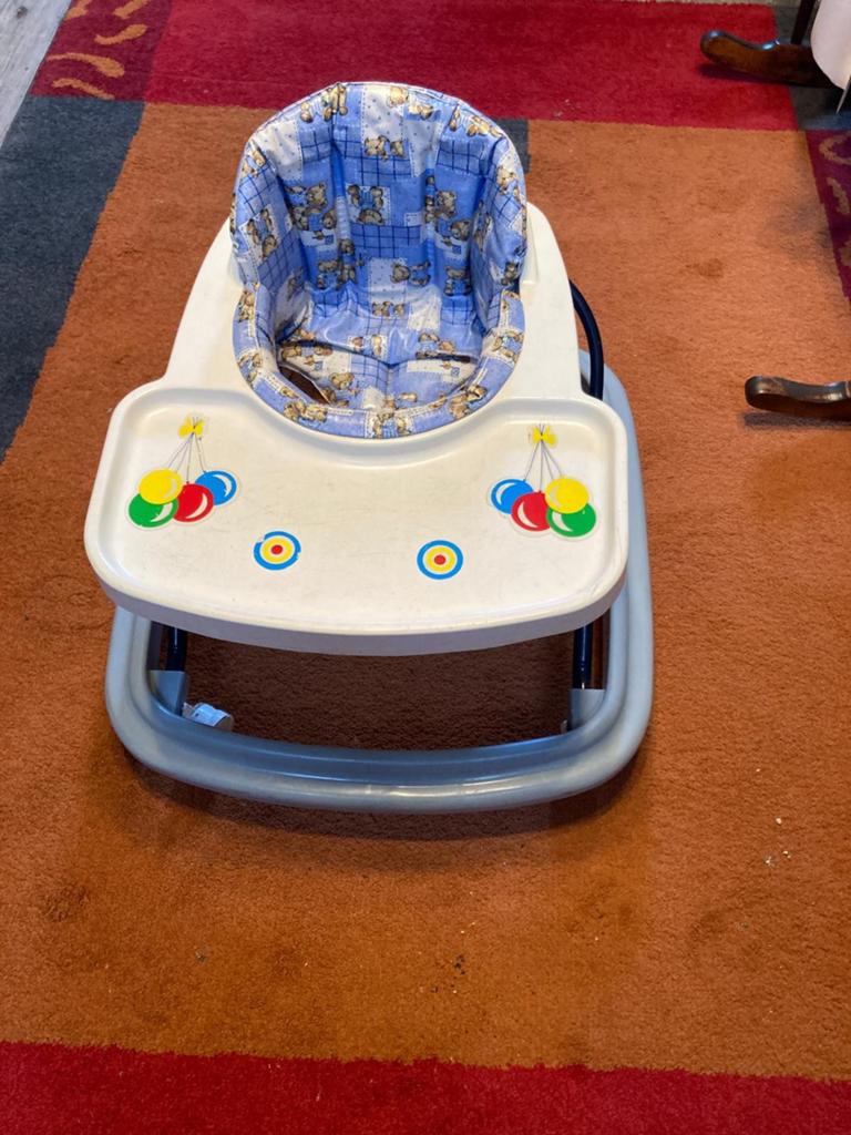 Trotteur pour bébé qui commence à marcher, Enlèvement