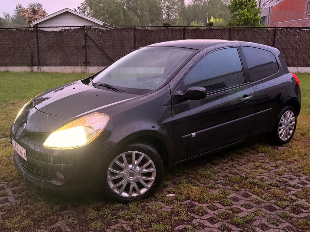 Renault clio 1.2, Achat, Air conditionné, Automatique, Particulier