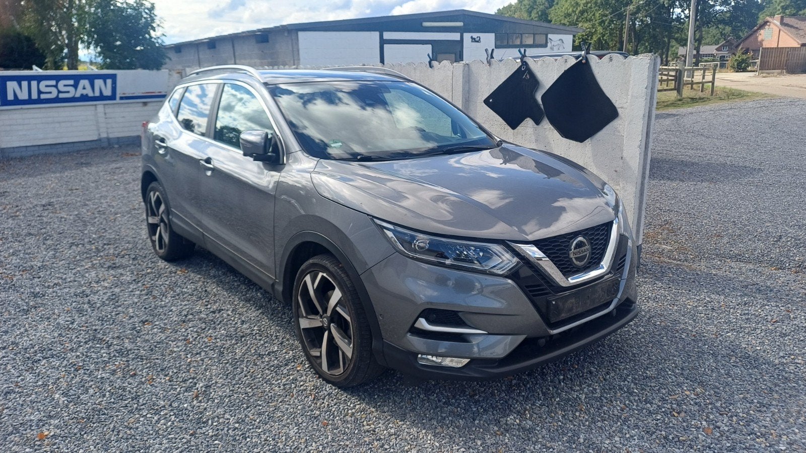 Nissan qashqai 1.3i automaat met motorschade., Autos, Nissan, Cuir, 1332 cm³, Achat, Euro 6