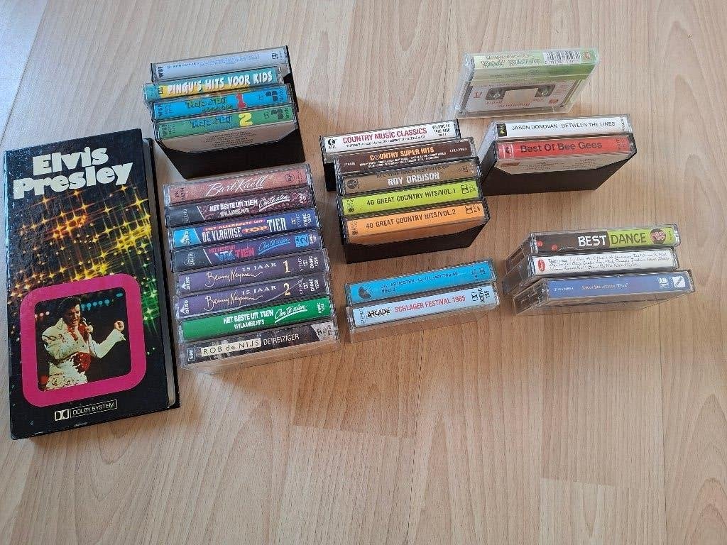 Nu kopen :  Muzieklot: 20+ Cassettes, CD-singles & Vinyl, CD & DVD, Cassettes audio, Enlèvement ou Envoi, Autres genres