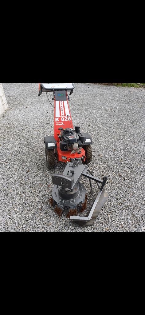Veegmachine, Ophalen