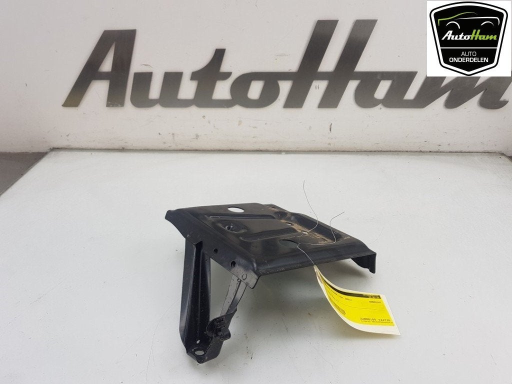 BAC A BATTERIE Mitsubishi Space Star (A0) (|5220F361|), Info@mitsubishi-motors.de, MITSUBISHI, Utilisé, Mitsubishi