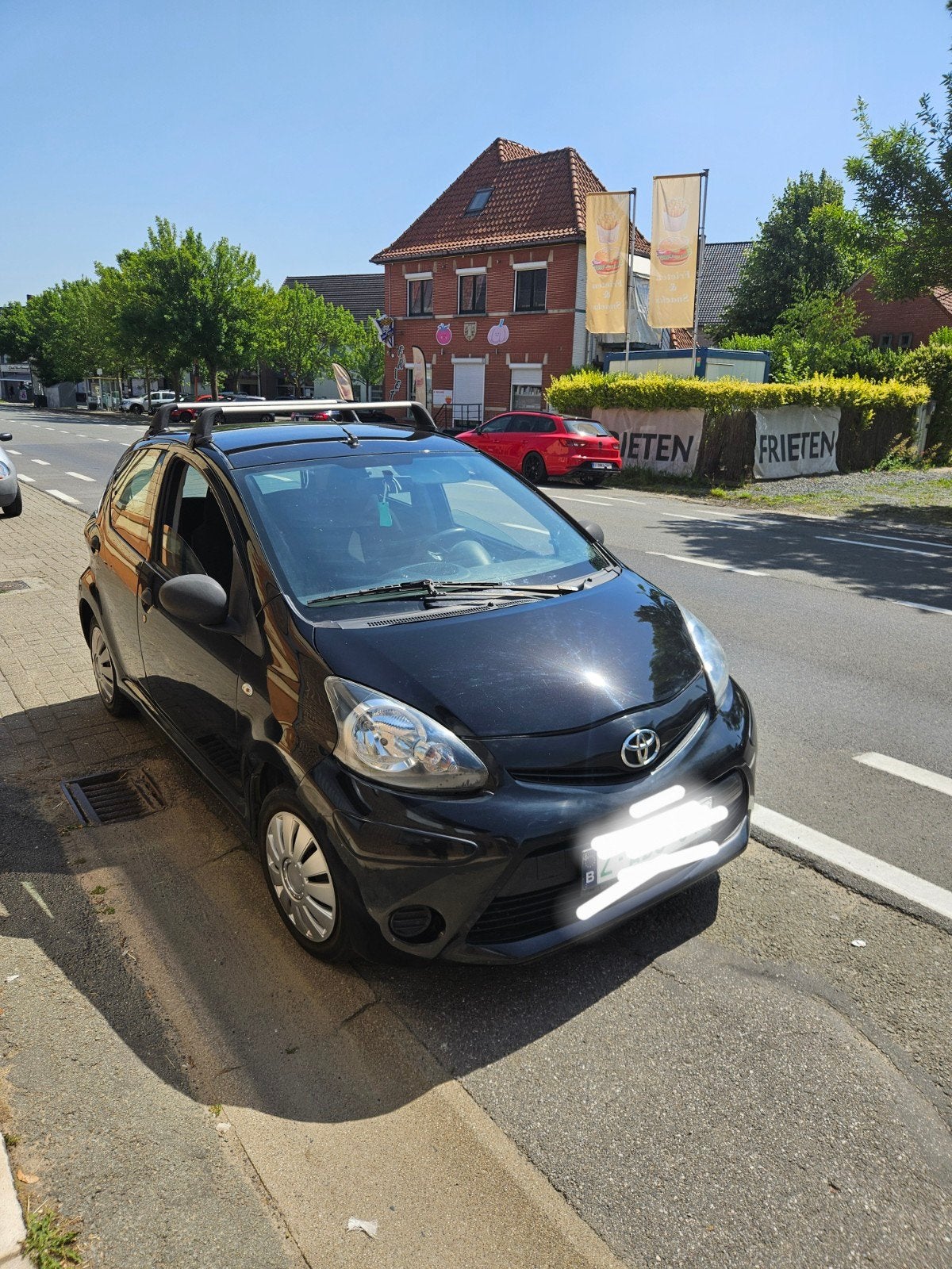 Toyota aygo 2013 98250lm, Auto's, Toyota, Euro 5, Zwart, Particulier, Aygo