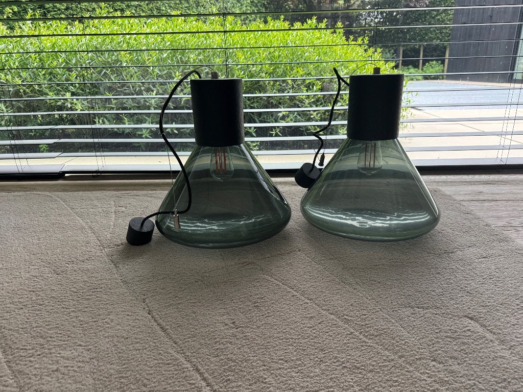 Brokis lamp muffin zwart met grijs glas, Enlèvement, Comme neuf, Verre, 50 à 75 cm