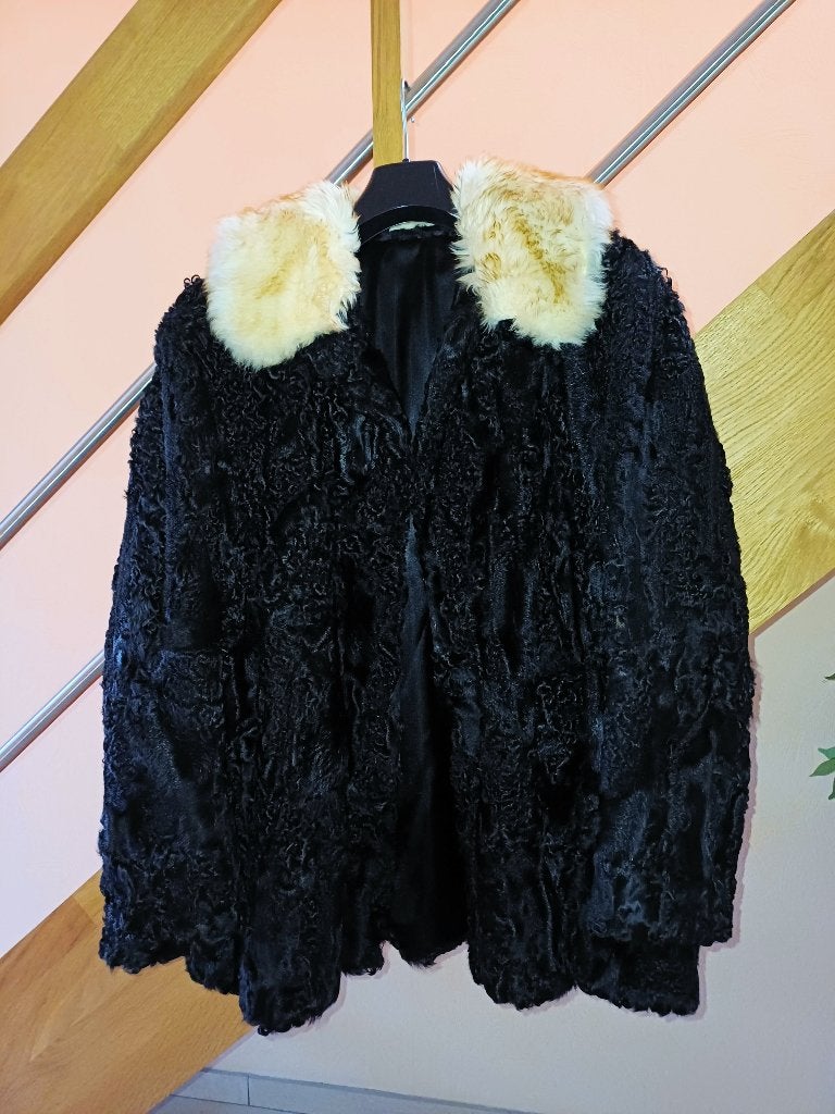 veste fourrure astrakan, Ophalen, Gedragen, Maat 42/44 (L), Zwart