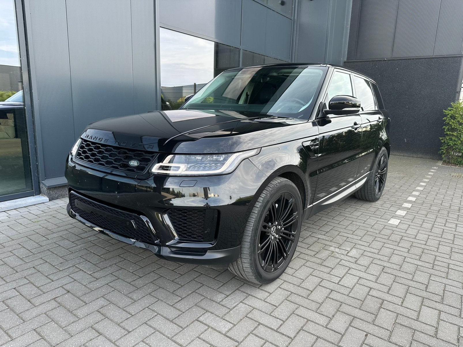 Range Rover Sport - 3.0 D250 - Santorini Black, Auto's, Automaat, 183 kW, Zwart, Leder