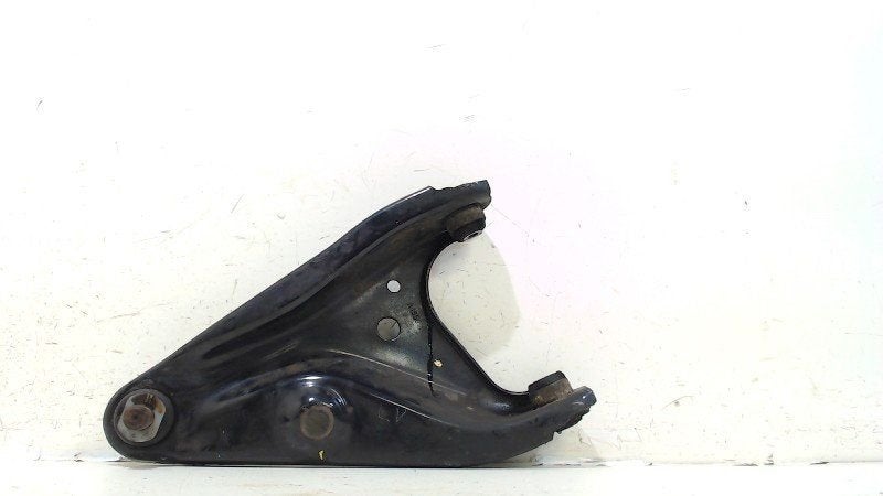 Draagarm links voor Dacia Dokker, Dacia, Onderdelen@venauto.nl, Van der Ven Autorecycling B.V., Ettenseweg 76, 4706 PB Roosendaal, The Netherlands